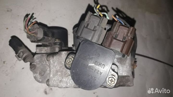 Дроссельная заслонка SR20 Nissan Serena