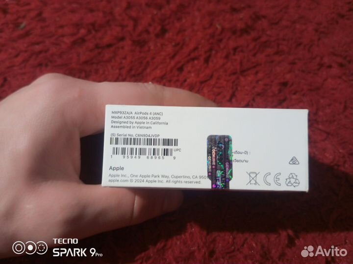 Беспроводные наушники apple