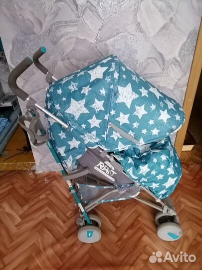 Прогулочная коляска