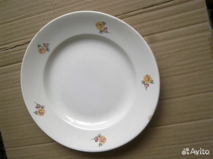 Тарелки: мт- Дулево, зик, Общепит