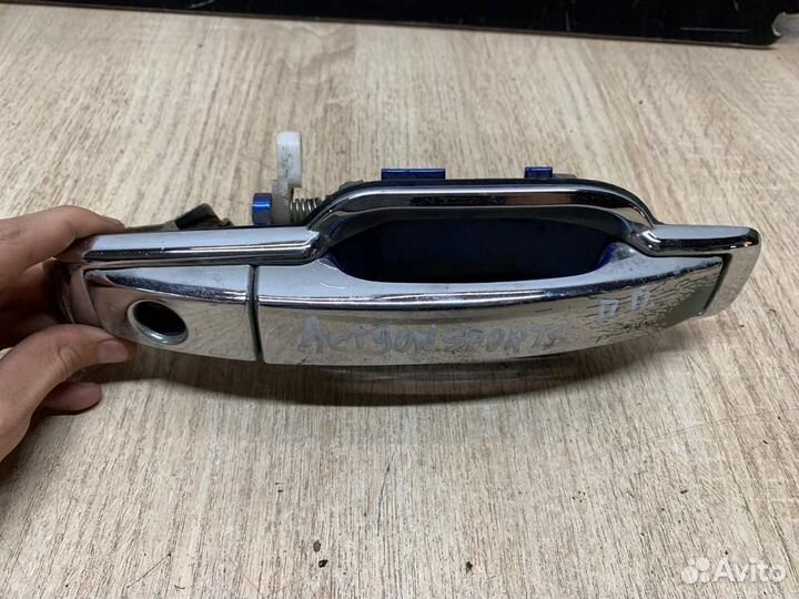 Передняя Правая Наружняя Ручка Ssang Yong Actyon