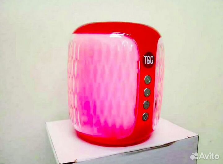 Колонка Bluetooth с Подсветкой с Радио с Флешкой