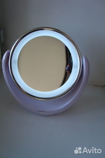 Зеркало с подсветкой настольное