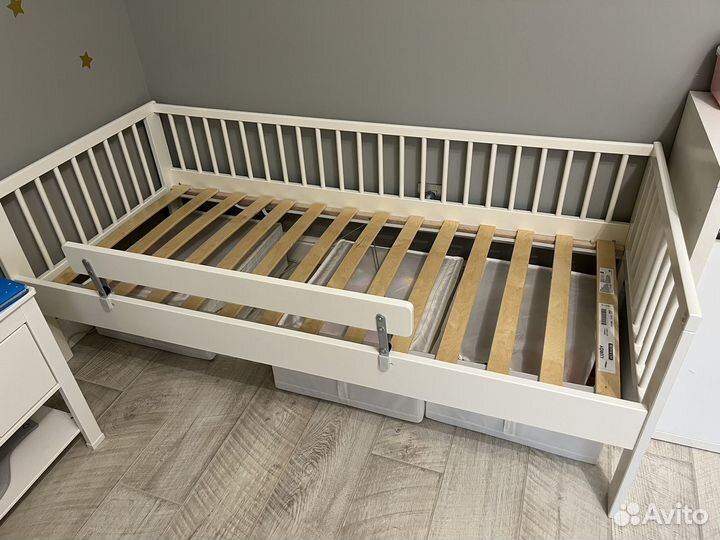 Детская кровать IKEA с матрасом
