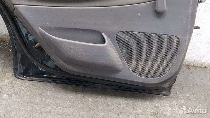 Дверь левая задняя Mazda 323 (BJ)