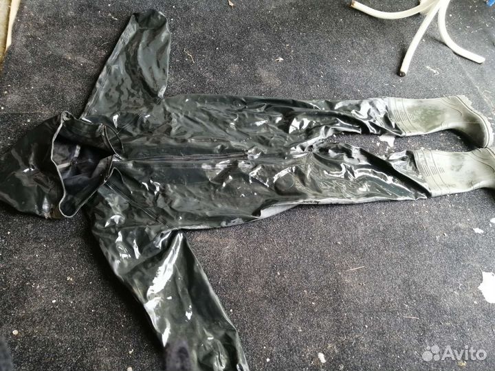 Сапоги комбинезон