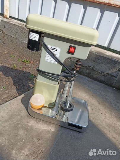 Архивно переплетная машина