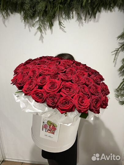 Красные розы для любимой