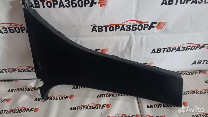 Mazda 3 BL Обшивка стойки средней, правая, нижняя