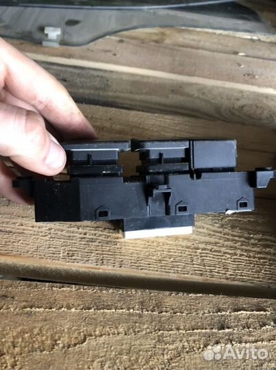 Кнопка подогрева Хендай Санта фе 3