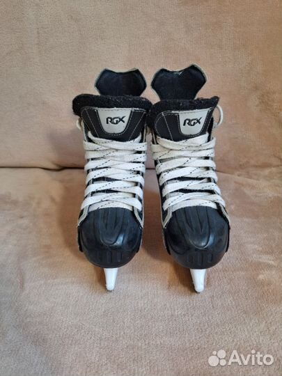 Коньки хоккейные 35 размер