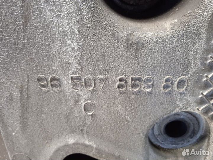 Подрамник(балка подвески) передняя Peugeot 407 6D