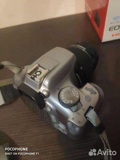 Зеркальный фотоаппарат