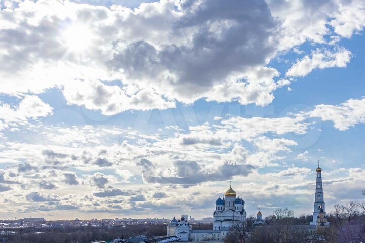 2-к. квартира, 69 м², 2/15 эт.