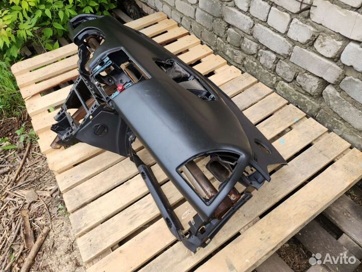 Накладка на торпеду Citroen C4