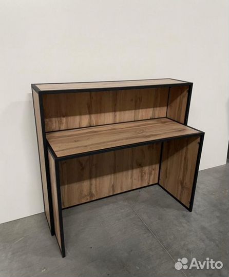 Ресепш на метал.каркасе в стиле лофт