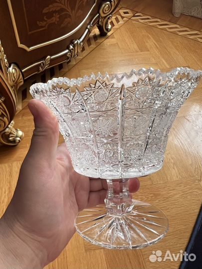 Хрустальная конфетница снежинка