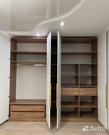 Шкаф трехстворчатый (и другие)