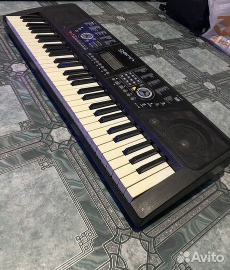 Синтезатор denn