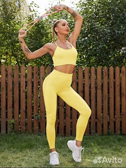 Костюм для фитнеса