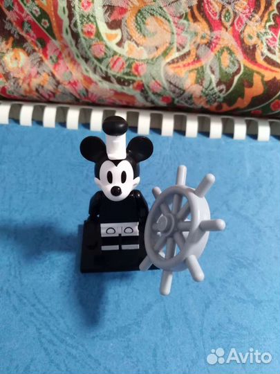 Lego минифигурки Disney