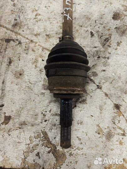 Привод полуось передний левый Nissan Almera