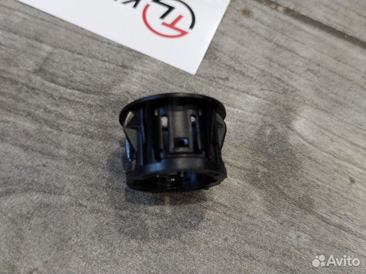 Кольцо парктроника рав4 - 40 2015-2019