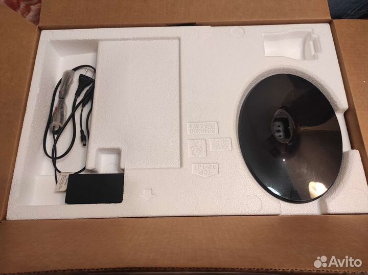 Монитор Samsung 24