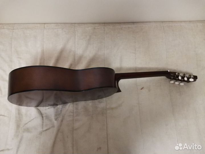 Гитара yamaha c40