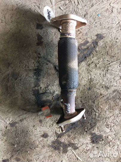 Труба приемная глушителя Kia Ceed 1