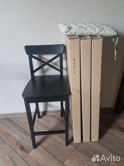 Полубарный стул IKEA