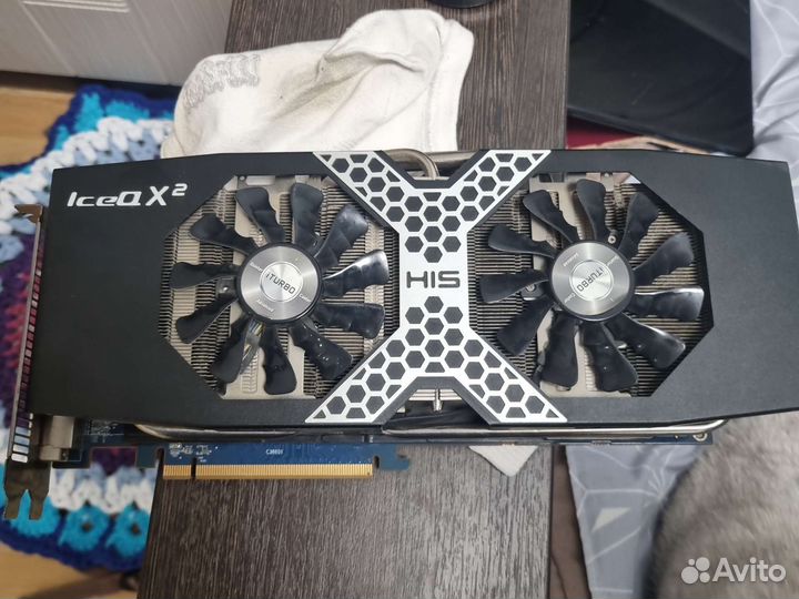 Видеокарта Radeon 7970