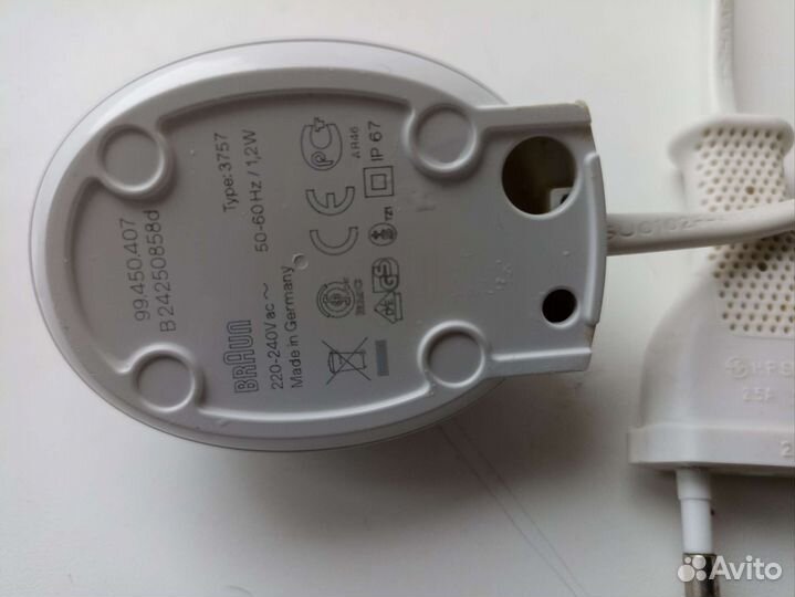 Детская электрическая зубная щётка Oral B