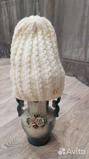 Шапка и снуд белого цвета