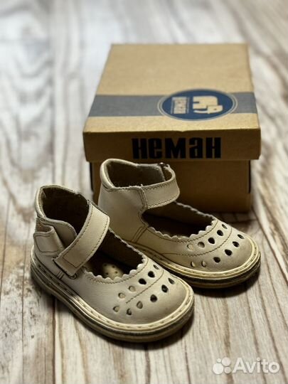 Сандалии для девочки 18 размер