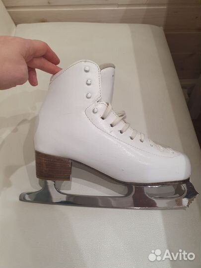 Фигурные коньки risport RF3 pro 255