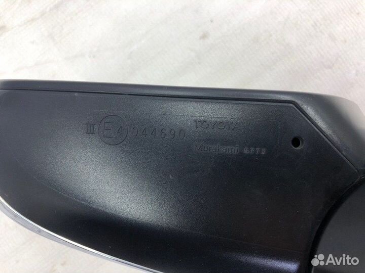 Зеркало заднего вида переднее левое Тoyota Camry