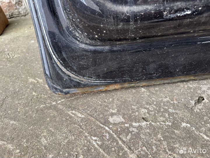 Крышка дверь багажника хлопушка wv t5