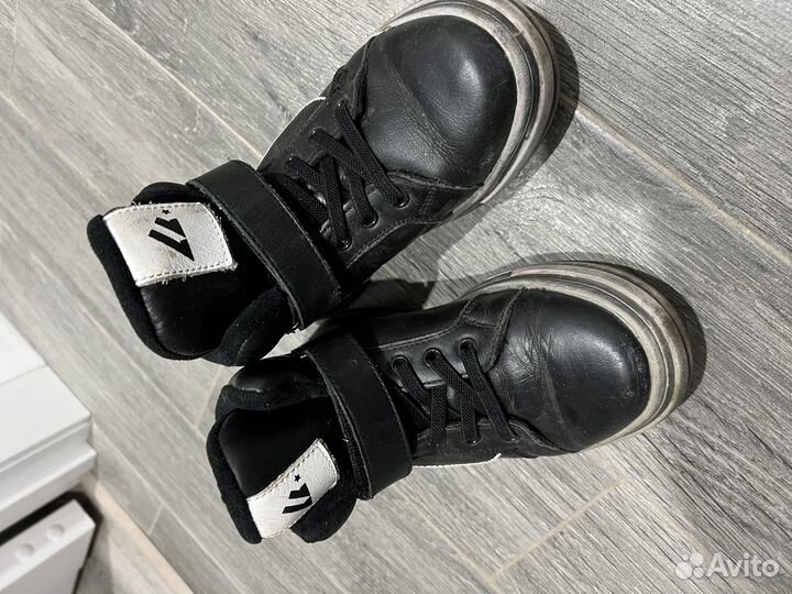 Ботинки демисезонные для мальчика 31 размер