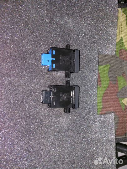 Кнопки подогрева сидений Honda Accord 8