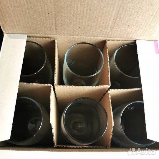 Бокалы для шампанского есть 4коробки