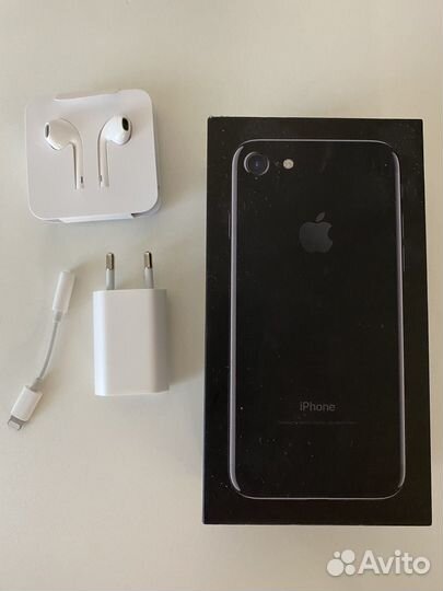 Коробка от iPhone 7
