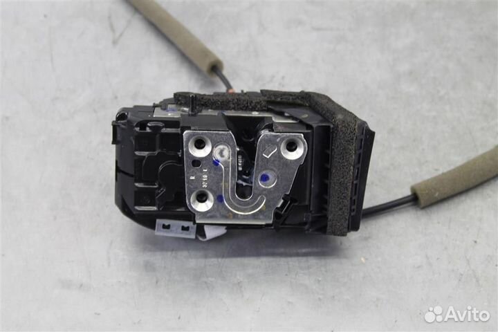 Замок двери задней правой Nissan Qashqai J11