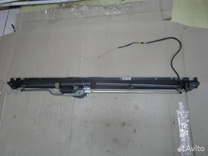 Шторка заднего стекла BMW E38