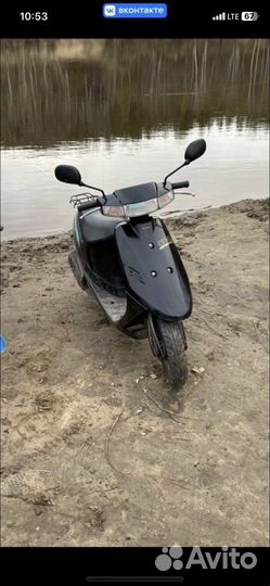Suzuki sepia