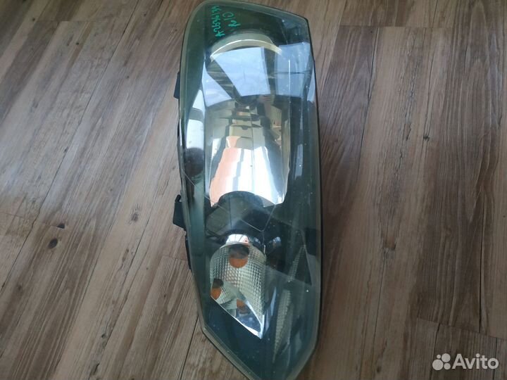 Фара передняя левая Volkswagen Polo Sedan