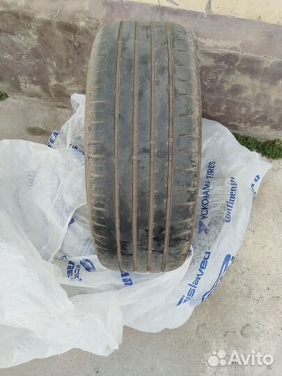 Kumho Ecsta HS51 205/55 R16 91