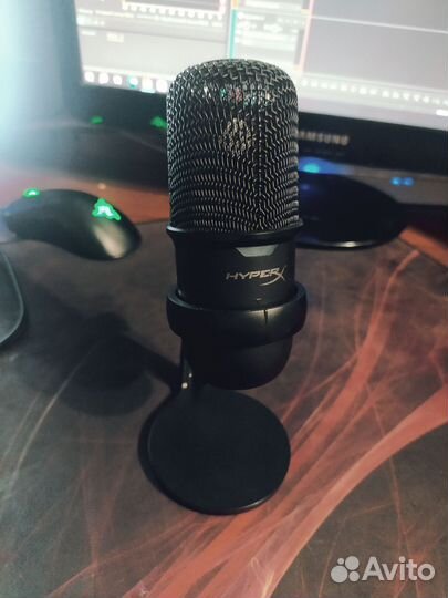 Микрофон hyperx solocast