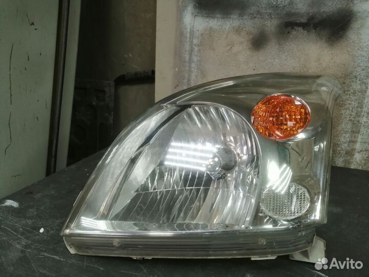 Фара левая TLC prado 120