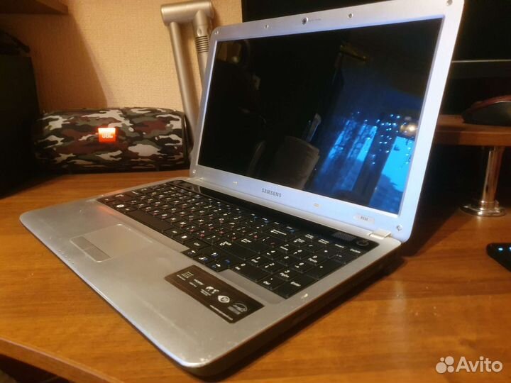 Ноутбук samsung r530